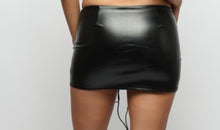 Load image into Gallery viewer, ) Winter cutie - skirt
