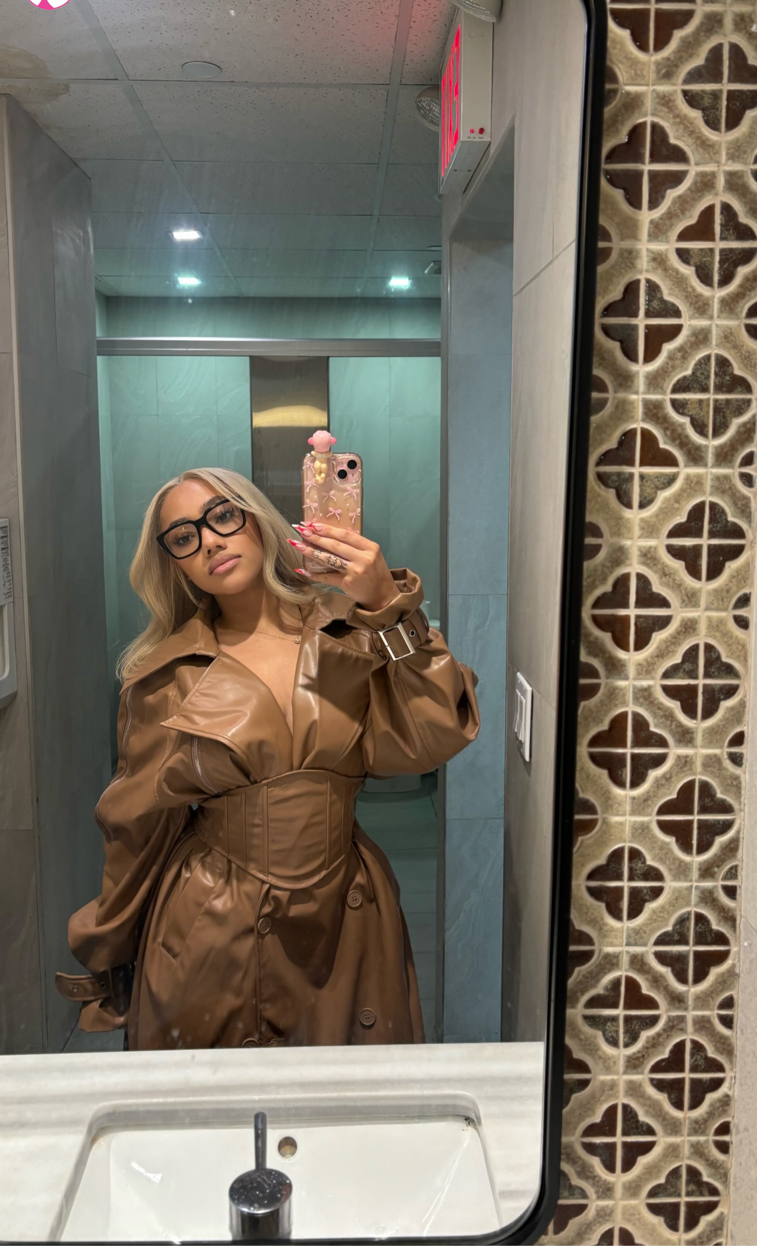 Ashley preview  - jacket