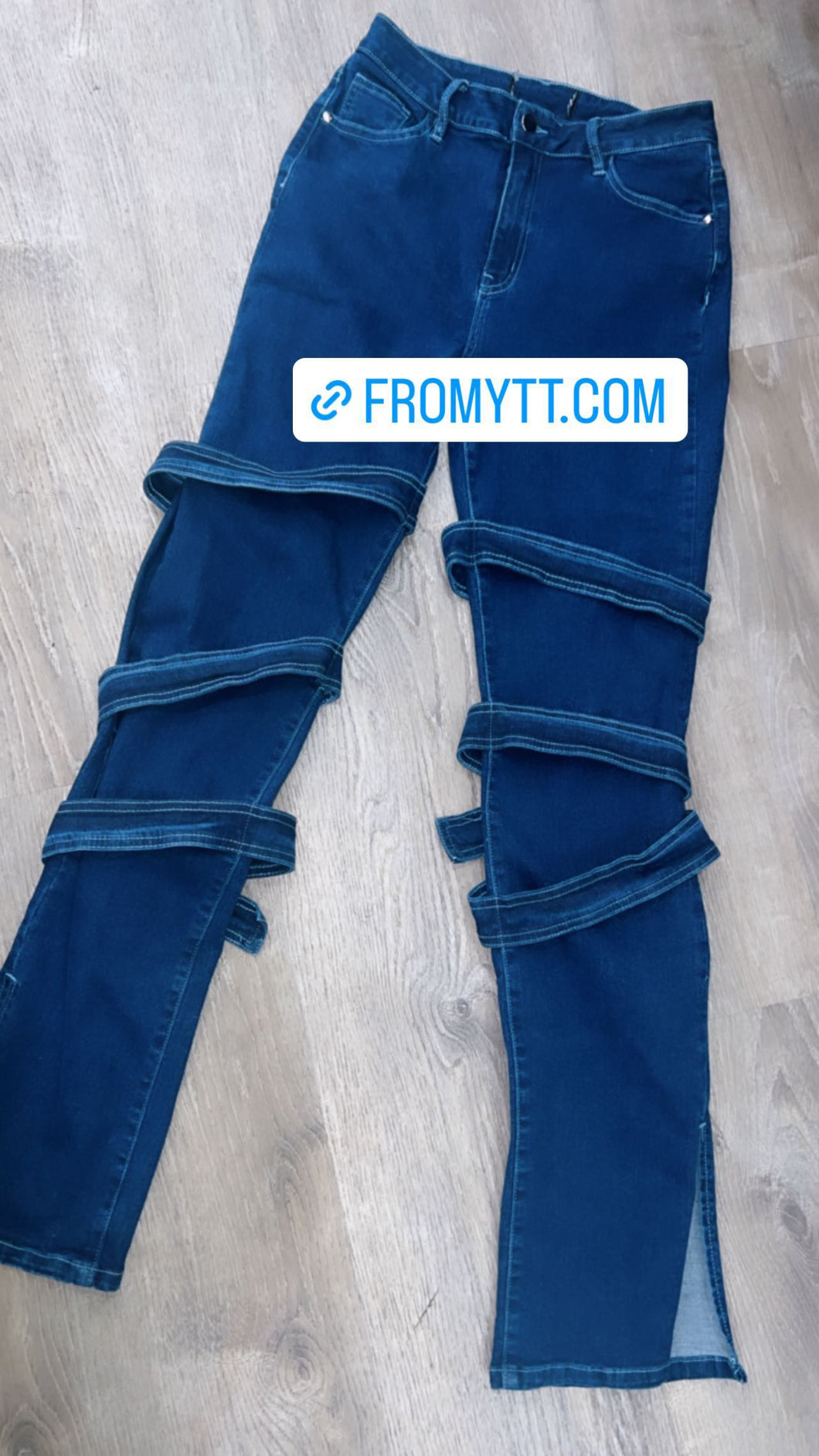 Swiching- blue jeans